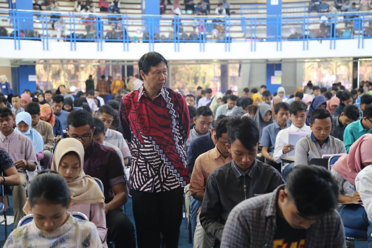Suhat Macet, 9.583 Peserta UMPN Serbu Polinema