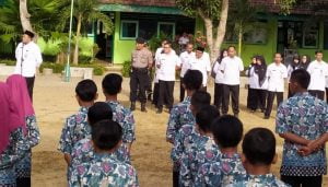 0 Sekda Syaifullah dan Kadisdikbud Harimas Sambangi SMPN Pujer Bondowoso 2019