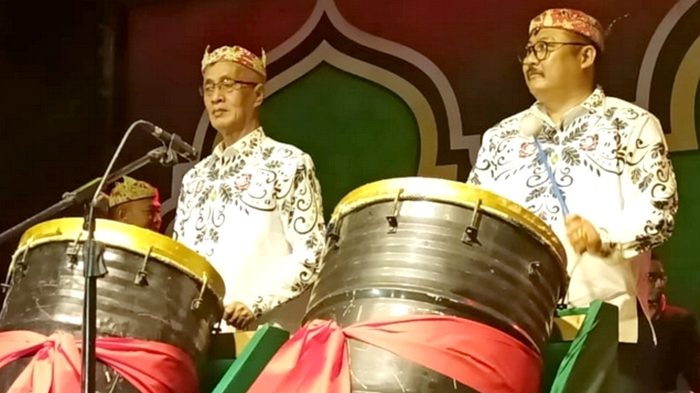 cropped 1 Bupati Salwa Arifin Wabup Irwan Bachtiar Buka Festival Muharaam 1441 H 31 Agustus 2019