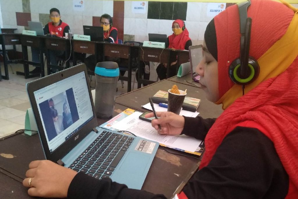 Wali KCS monitoring peserta KCS.