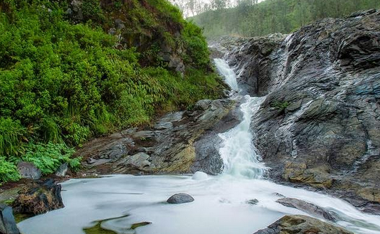 Premanisme di tempat wisata Kalipahit Bondowoso