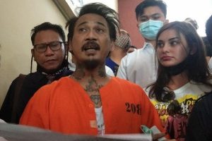 Jerinx Walk Out di Sidang Pertama Kasus IDI Kacung WHO