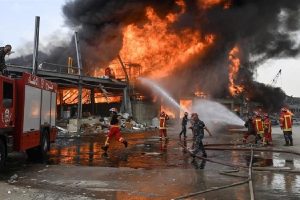 Kebakaran Besar Terjadi di Lokasi Ledakan Beirut