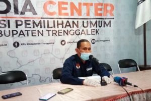 Gembong Derita Hadi - KPU Trenggalek Sebut Ada 1 Bakal Calon Bupati Positif Covid-19