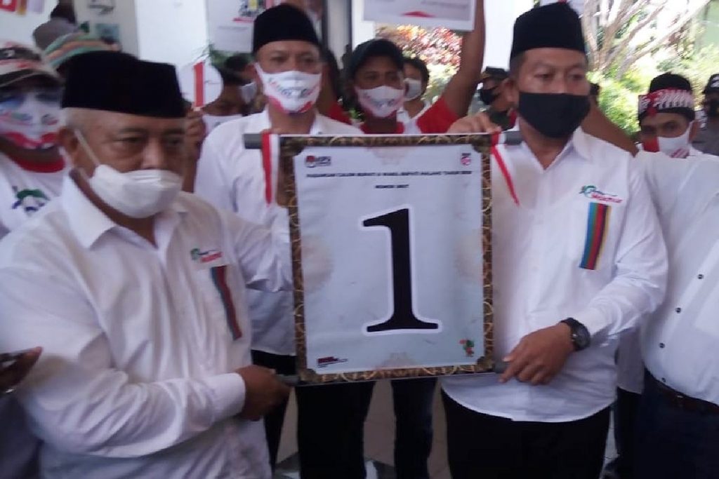 Paslon Sandi nomor urut 1