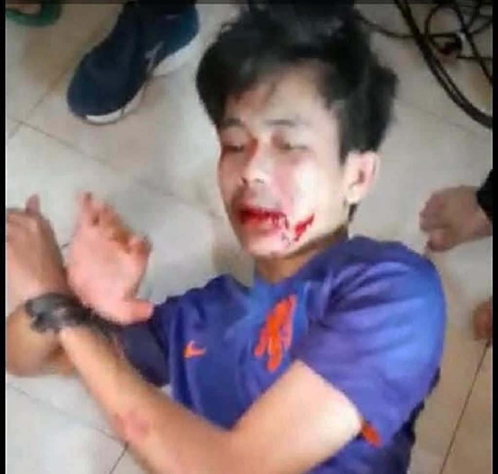 Pelaku penusukan