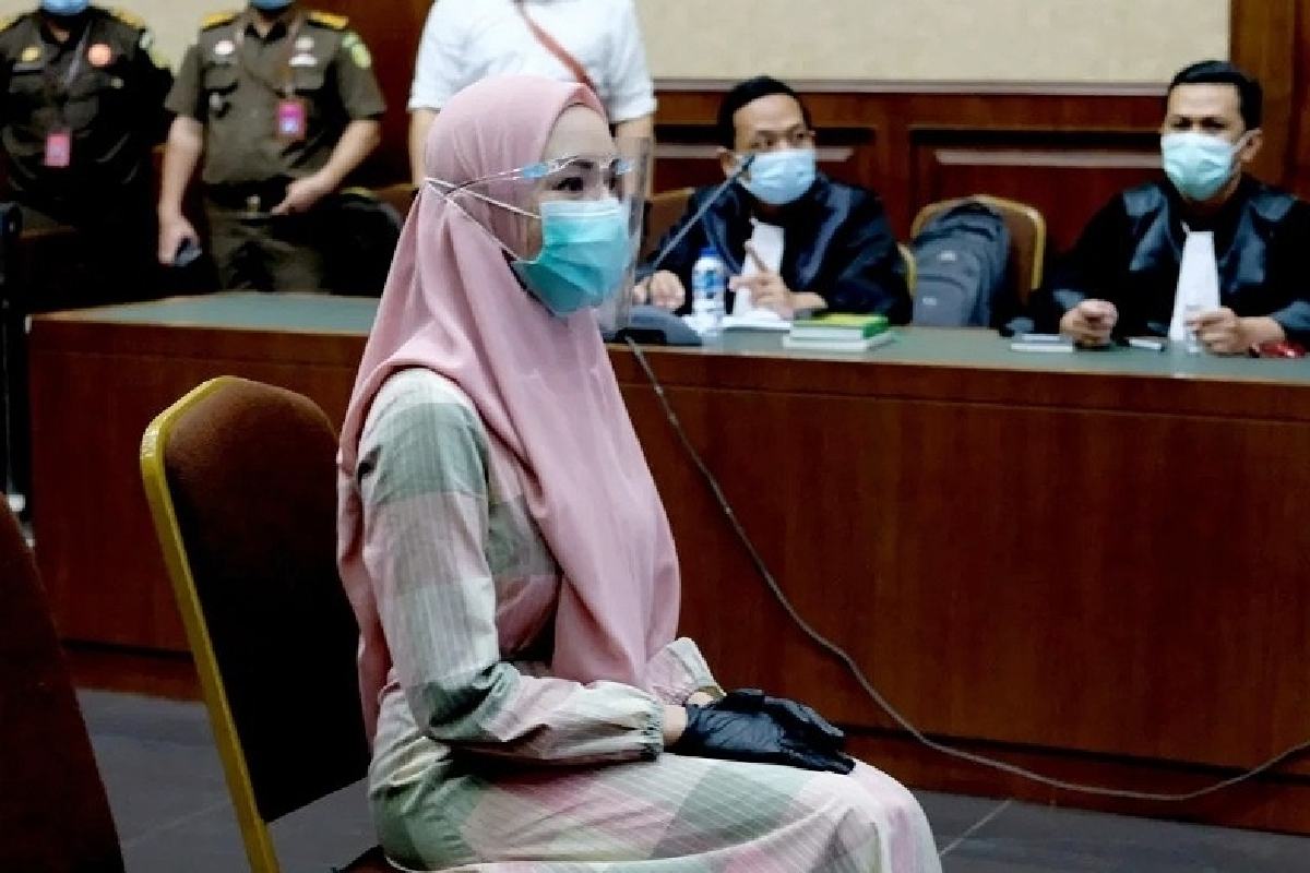 Pinangki saat sidang perdana