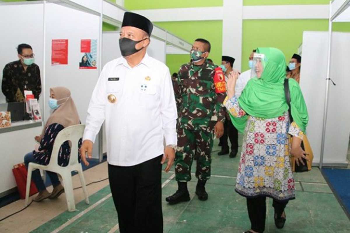 Bangkitkan Ekonomi Lamongan - Bupati Fadeli - Bangkitkan Ekonomi Lamongan, Disnaker Luncurkan LAjobs di Acara Job Market Fair