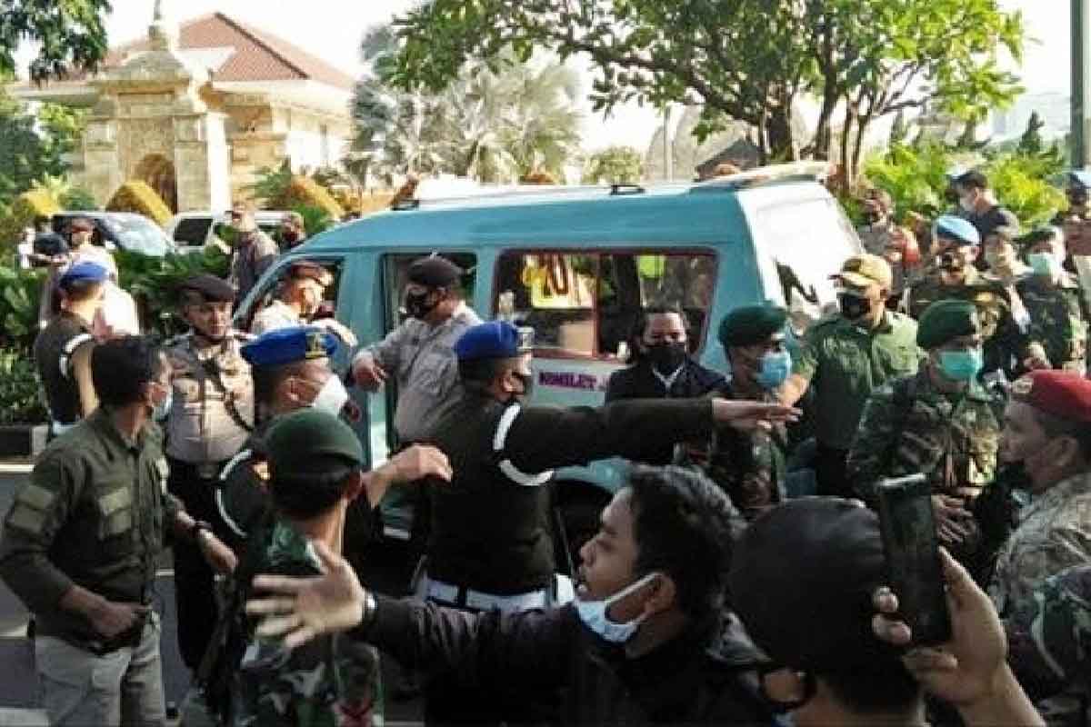 Kericuhan TMP Kalibata, antara purnawirawan TNI dan sekelompok massa