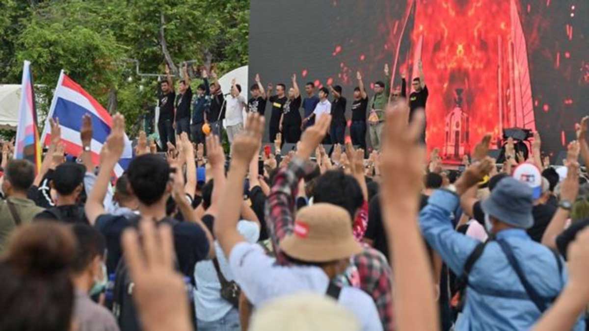 Demo di Thailand - Demo Besar di Thailand, WNI Diminta Waspada