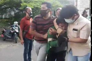 Dugaan polisi menyamar - Polisi Bantah Anggotanya Nyamar Jadi Mahasiswa
