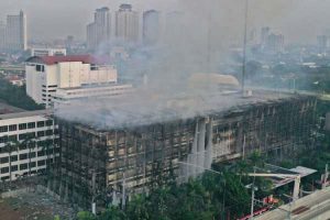 Kantor Kejaksaan terbakar - Polisi Tetapkan Tersangka Kebakaran Gedung Kejaksaan Agung