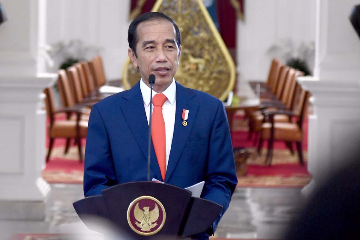 Presiden Jokowi di upacara Hari Sumpah Pemuda - Presiden Resmikan TVRI Papua Barat di Hari Sumpah Pemuda