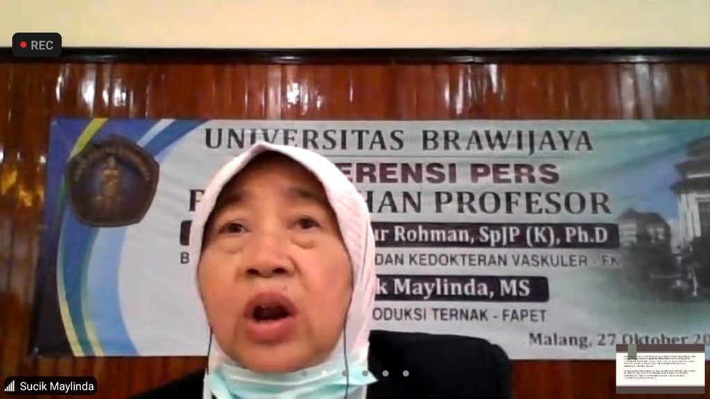 Prof Dr Ir Sucik Maylinda, MS, menyampaikan paparan