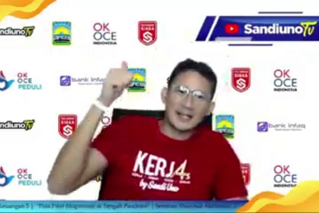 Empat Narasumber SNAMK V Ajak Berpikir Eksploratif di Tengah Pandemi 2 Dr. Sandiaga S. Uno, MBA, menyampaikan konsep The Explore Kit
