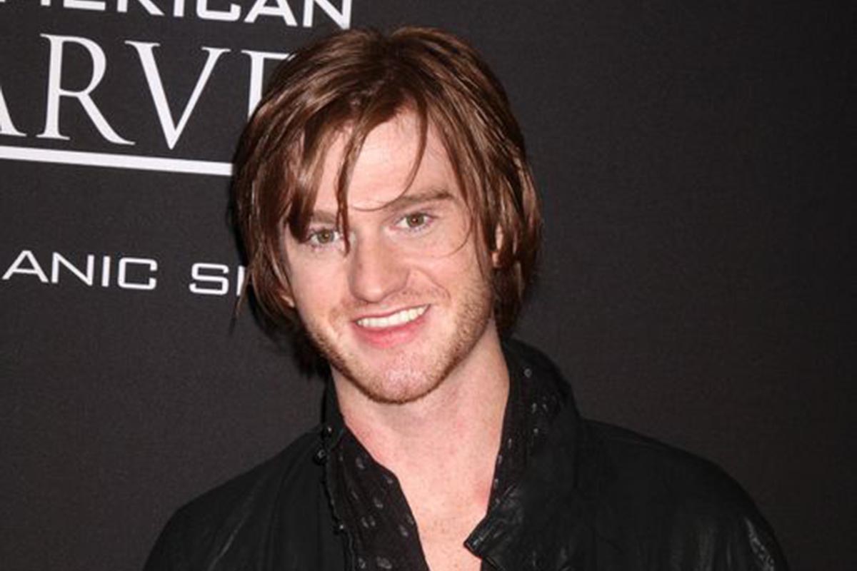 Eddie Hassell - Aktor Eddie Hassell Meninggal Dunia Akibat Tertembak