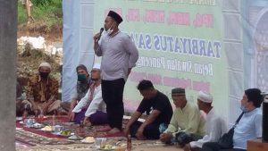 Fandi Akhmad Yani saat bertemu masyarakat di Desa Siwalan Kecamatan Panceng - Pasangan NIAT Prihatin Masyarakat Gresik Susah Cari Kerja di Daerah Sendiri