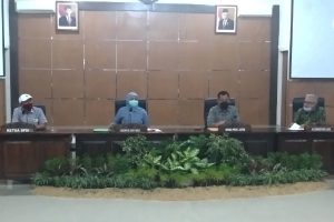 Gubernur Jatim tetapkan kenaikan UMP Rp 100 ribu - Gubernur Jatim Tetapkan Kenaikan UMP Rp 100 Ribu