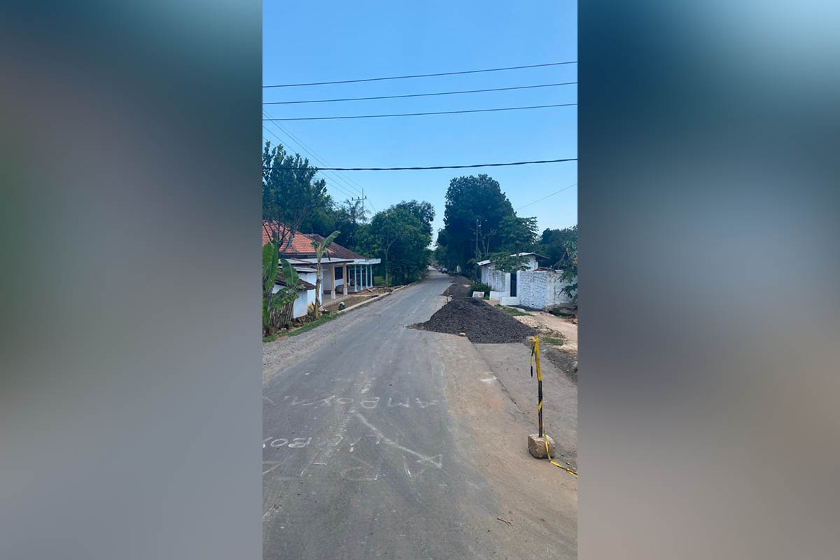 Jalan Bunbarat – Kalebbengan, Kecamatan Rubaru - Duet Busyro - Fauzi Pacu Pembangunan Infrastruktur Jalan Daratan