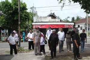 Pansus I DPRD Kabupaten Blitar melakukan kunjugan langsung untuk melihat persiapan lahan RTH di Kecamatan Sutojayan - DPRD Pastikan Raperda RDTR Sutojayan Hampir Rampung