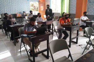 Skariga siapkan posko pendaftaran Seleksi Siswa Baru offline - SMK PGRI 3 Malang Obral Diskon SSB Peduli Covid Rp 2,5 Juta