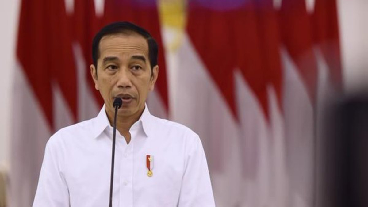 Presiden Jokowi - Presiden Resmi Teken UU Cipta Kerja, Buruh Langsung Menggugat