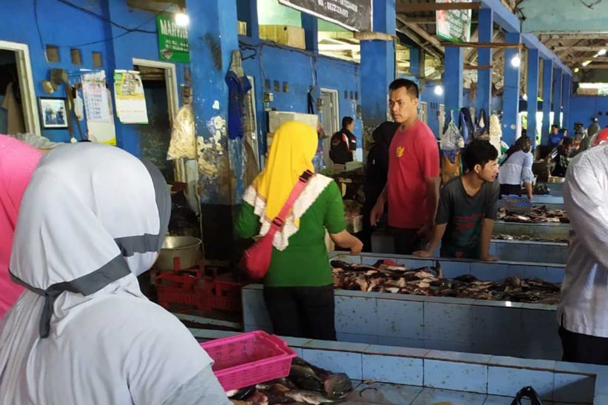 DIREVITALISASI - Bangunan Depo Pasar Ikan yang ada di jalur Lingkar Timur Sidoarjo bakal direvitalisasi dengan nilai pekerjaan Rp 2,3 miliar, Selasa (01/12/2020) - Depo Pasar Ikan Dilengkapi Arena Kuliner dan Cold Storage