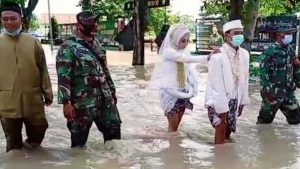 Biar Kali Lamong Meluap, Ijab Tetep Berlangsung