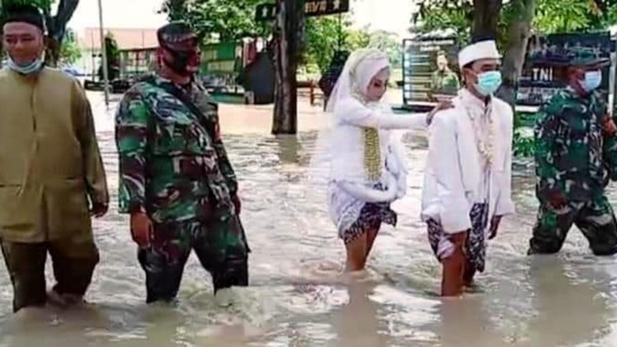 Biar Kali Lamong Meluap, Ijab Tetep Berlangsung
