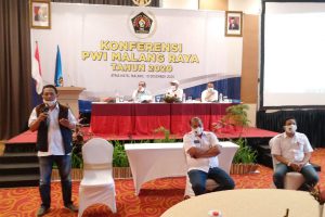 Cahyono, memaparkan program kerja jika terpilih sebagai Ketua PWI Malang Raya. (rhd) - Dok, Cahyono Terpilih Aklamasi Ketua PWI Malang Raya Periode 2020-2023