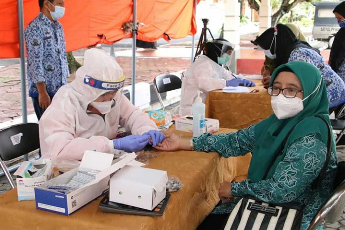 Dukung Pengendalian Covid-19, TP PKK Lamongan Adakan Rapid Gratis