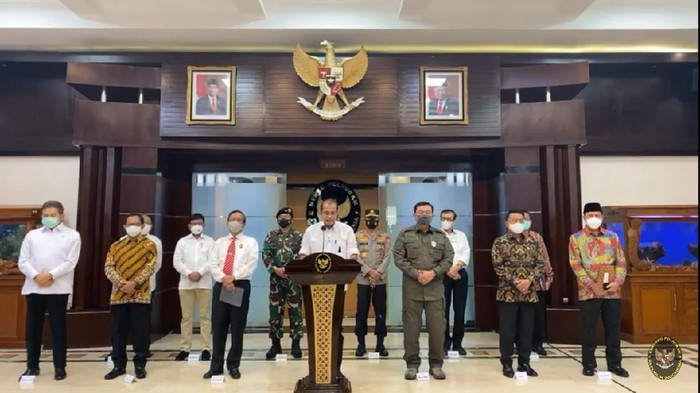 Konferensi pers pemerintah. (ist) - Begini 6 Alasan Pemerintah Melarang FPI