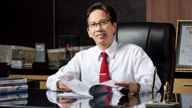 Rektor ITS Mochamad Ashari. (ist) - Rektor ITS Terinfeksi Covid-19