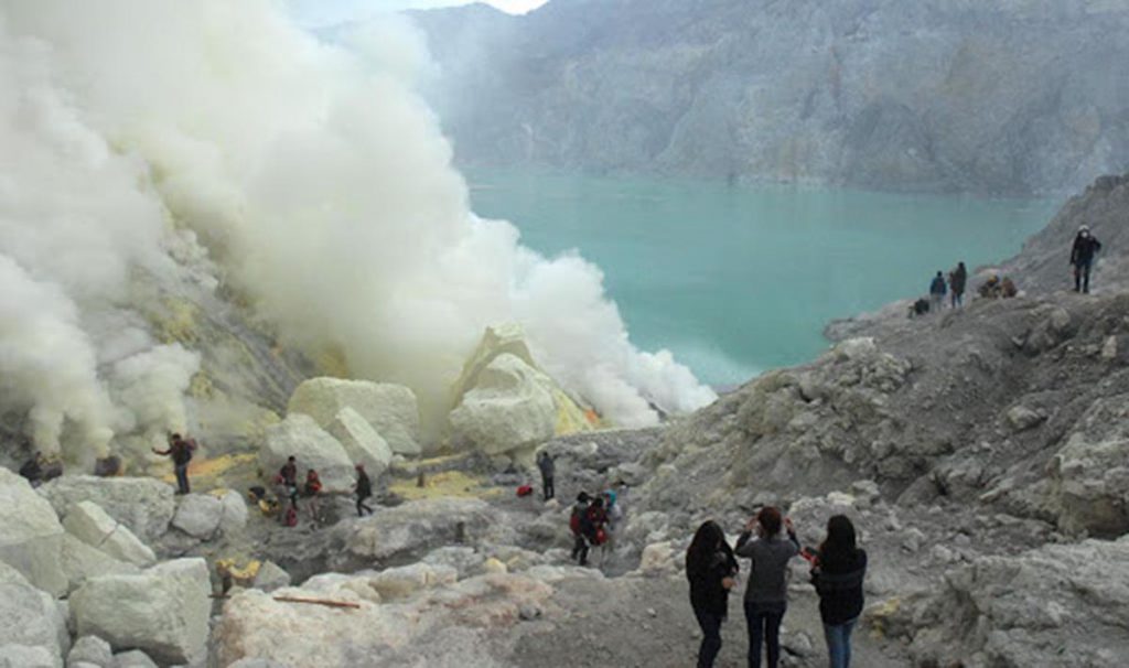 Ilustrasi Keindahan Geopark Ijen akan dijadikan sebagai jaringan geopark dunia (global-news) - Keindahan Geopark Ijen Diakui Dunia