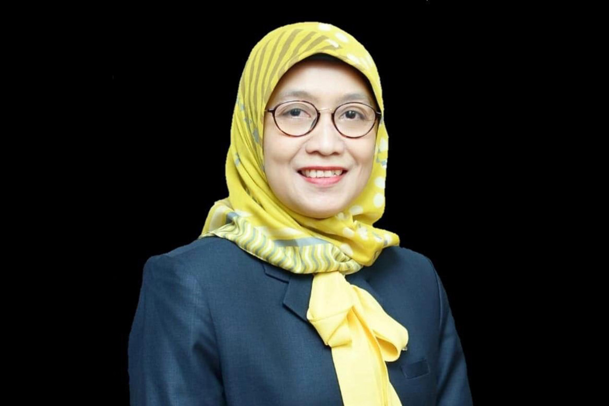 Nik Sugiarti Politisi Senior Partai Golkar Kabupaten Pasuruan - Ketua Fraksi Golkar Dicopot Pasca Kalah Musda