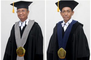 Prof Dr Drs Kusdi DEA dan Prof Dr Ir As’ad Munawir MT. (ist) - UB Kukuhkan Profesor Bidang Ilmu Organisasi SDM dan Ilmu Geoteknik
