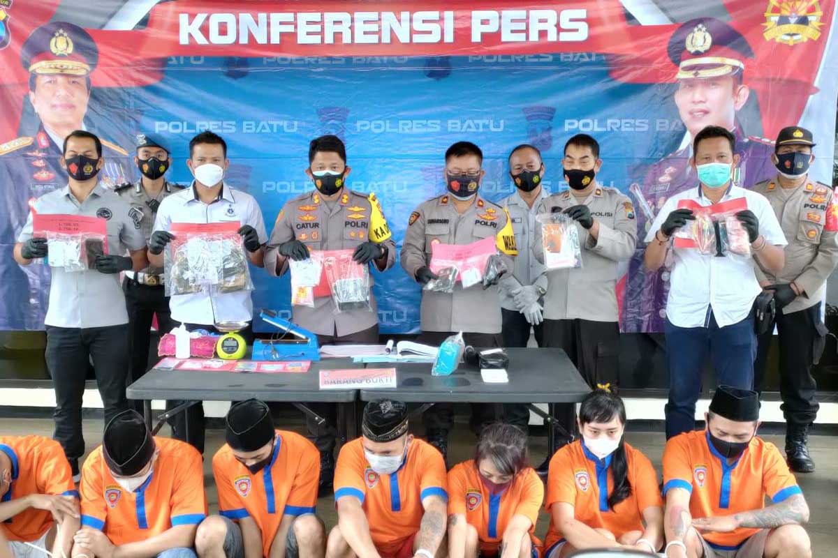 Polres Batu rilis kasus tahun 2020. (bir) - Penyalahgunaan Narkoba di Kota Batu Meningkat Sepanjang Pandemi -