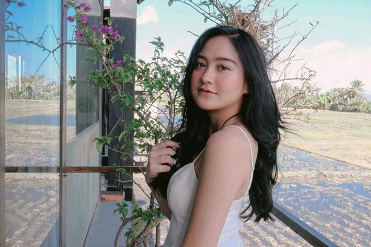 Salshabilla Adriani - Diduga Mabuk Saat Menyetir Mobil