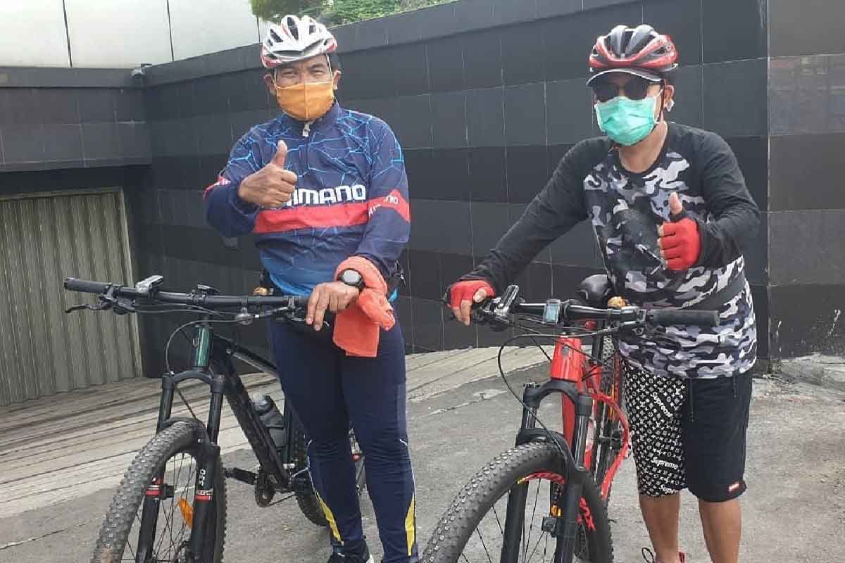 Gowes sidak keliling proyek fisik Pemkot Malang. (ist) - Gowes ala Wali Kota dan Sekda Awali Giat Kedinasan
