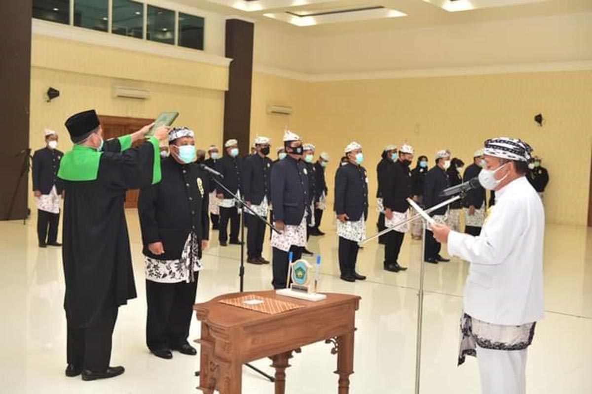 Bupati Fadeli Resmi Lantik PJ Sekda Baru Lamongan