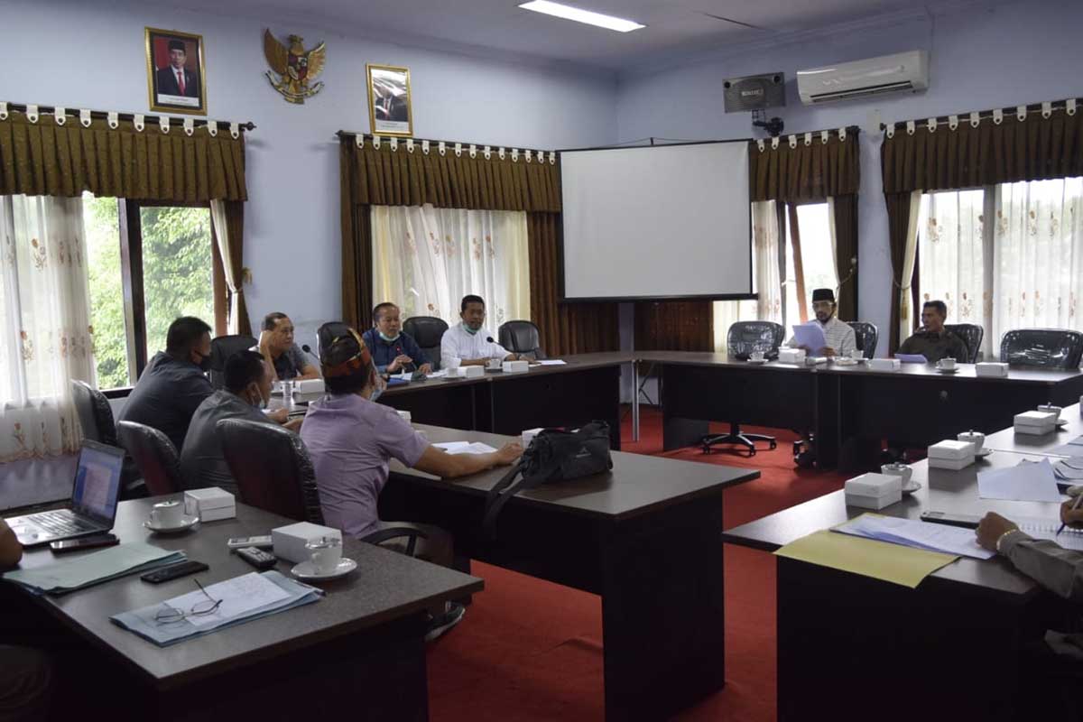 DPRD Kabupaten Trenggalek sedang menggodok Raperbup - DPRD Siapkan Raperbup Tentang Retribusi Menara Telekomunikasi