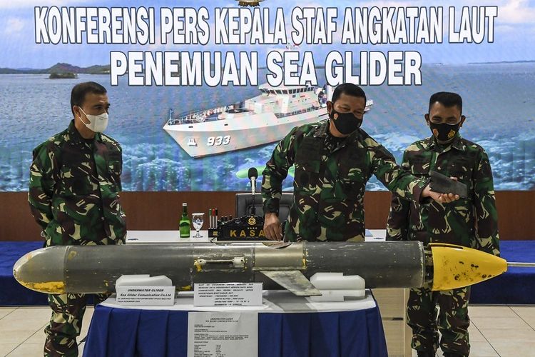 Konferensi pers seaglider. (ist) - Seaglider Ditemukan di Perairan Selayar