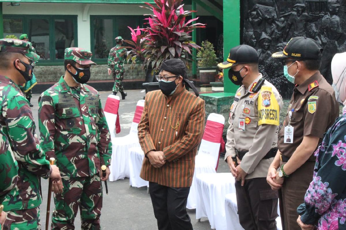 Pangdam V/Brawijaya disambut Forkopimda Malang Raya. (ist) - Pangdam V/Brawijaya Kunjungi Kodim 0833/Kota Malang
