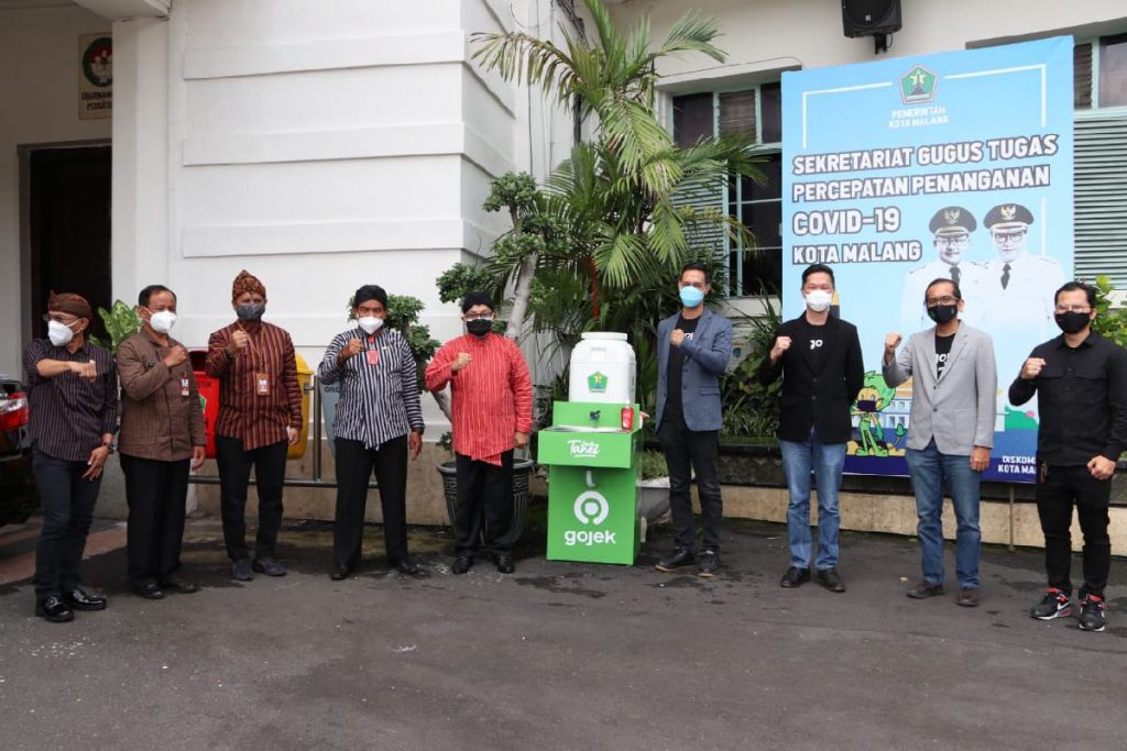 Jajaran Pemkot Malang beserta Gojek dan Gopay. (ist) - Sutiaji Berharap Gojek dan Gopay Tingkatkan PAD Kota Malang