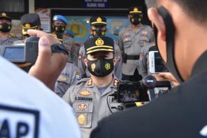 Kapolres Trenggalek AKBP Doni Satria Sembiring saat resmikan inovasi Simbah Mantap - Polres Trenggalek Luncurkan Simbah Mantap