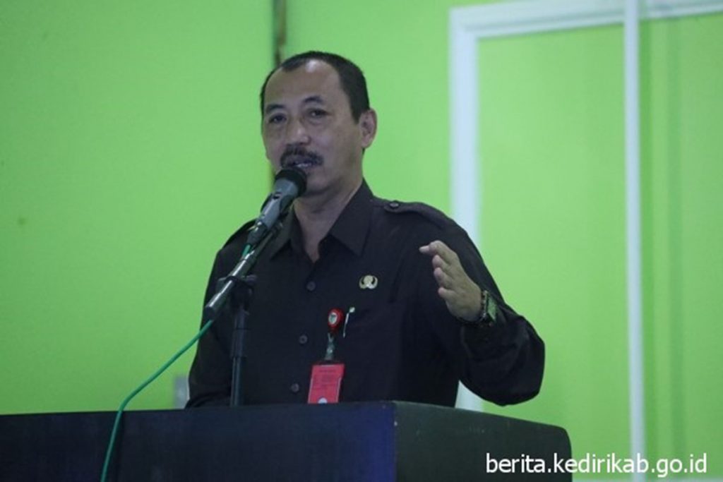 Kepala Dinas Pendidikan Kabupaten Kediri, Drs. Sujud Winarko - Pembelajaran Tatap Muka di Kediri Ditunda