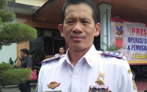 Kepala Dinas Perhubungan Kota Blitar sekaligus Plt Kepala Dinas Pendidikan Kota Blitar Priyo Suhartono - Kepala Dinas Larang Pegawai Dishub dan Dindik Kota Blitar Jenguk Orang Sakit