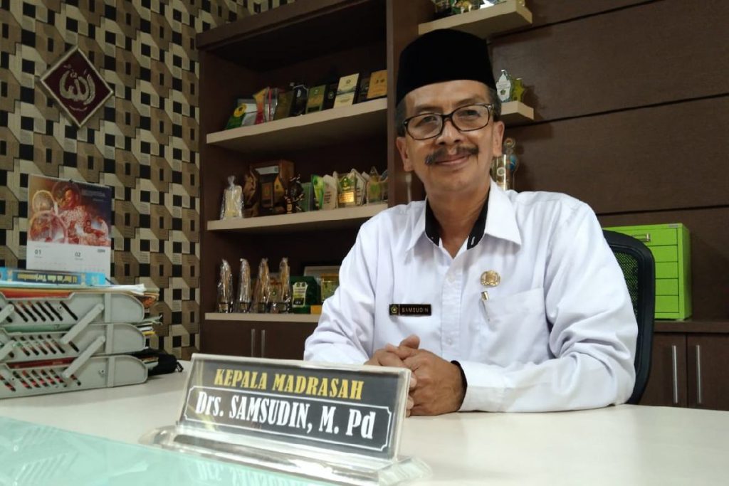 Kepala MTsN 1 Kota Malang, Drs Samsudin MPd. (ws1) - Berkat Prestasi, MTsN 1 Kota Malang Miliki Gedung Asrama Terpadu SBSN