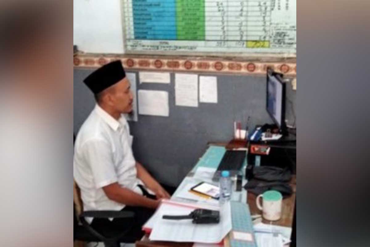 M.Rizal terdakwa ambruknya SDN Gentong 1 Kota Pasuruan menjalani persidangan virtual - PPkom Dispendik Kota Pasuruan Dituntut 1,3 Tahun Penjara