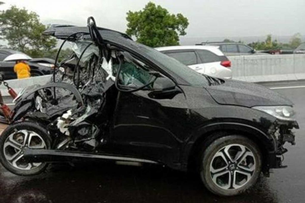 Mobil Chacha Sherly. (ist) - Chacha Sherly Mantan Personel Trio Macan Wafat